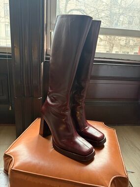 Jeffrey Campbell Maximal Square-Toe Knee High Heel Boots 7.5 in Dark Burgundy